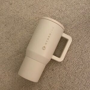 HydroJug Beige Travel Mug